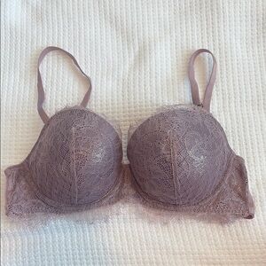 Victoria's Secret Purple Lace Underwire Bra